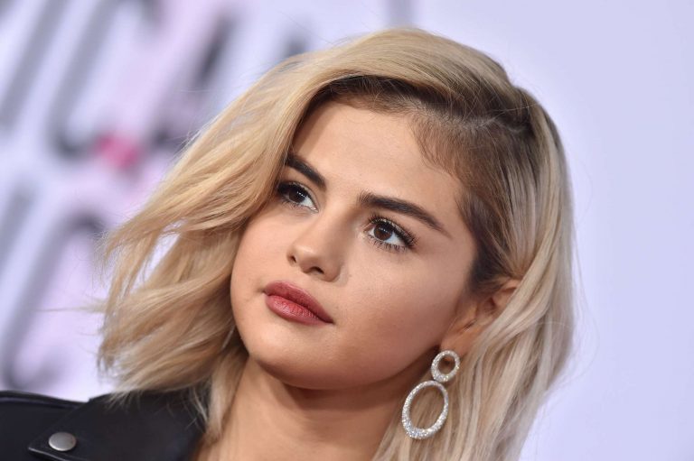 Selena Gomez On Her History With Justin Bieber – ‘That Chapter Is Closed’