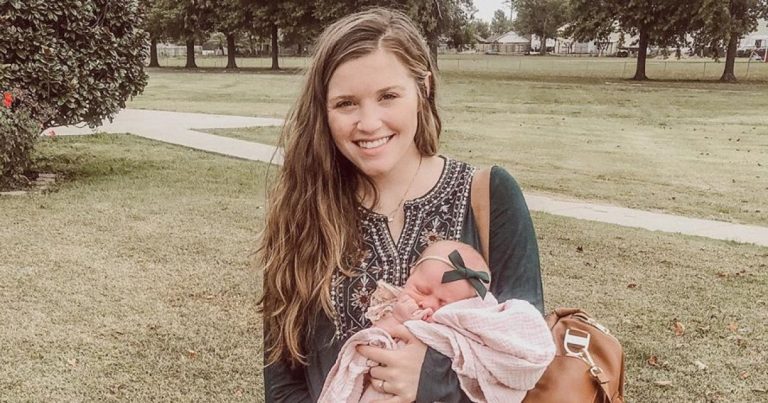 Joy-Anna Duggar Defends How She Held Daughter in Photo: I Won't 'Drop Her'