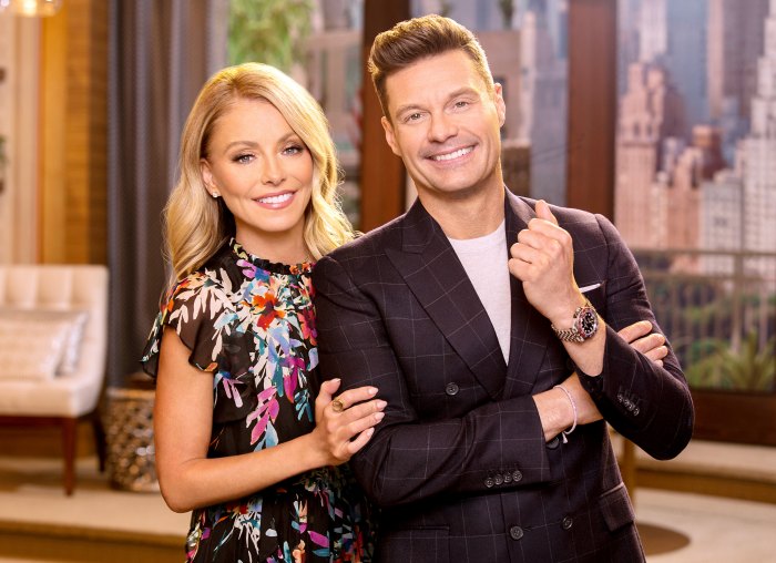 Kelly Ripa Hosts Live Alone Says Ryan Seacrest Doesnt Have COVID-19