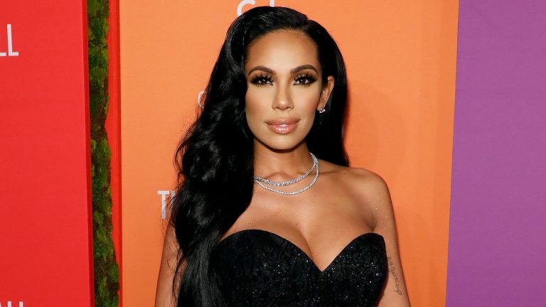 Erica Mena Is Showing Off Her Toned Legs In This Gorgeous Mini Dress