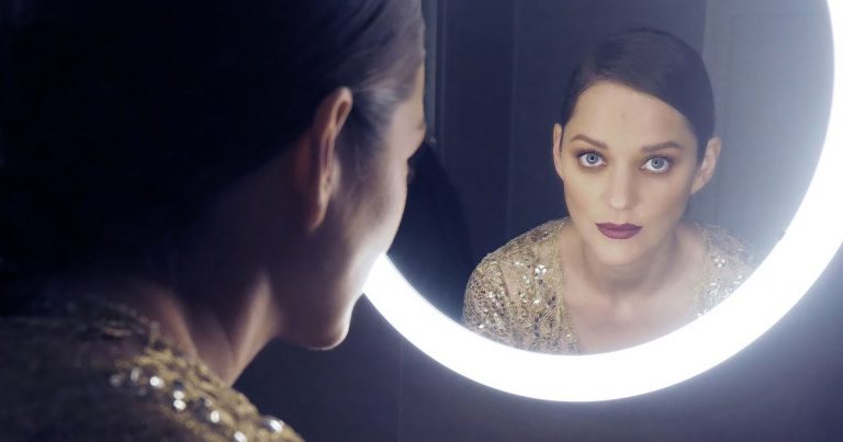 Go Behind-the-Scenes of Marion Cotillard's Dreamy Chanel No. 5 Film