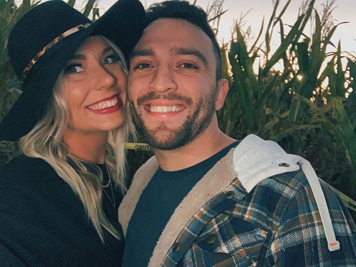 Love Is Blind Mark Cuevas Is Expecting 1st Child With Pregnant Girlfriend Aubrey Rainey