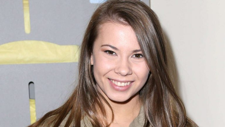 Bindi Irwin Shows Off Her Pregnancy With Baby Bump Photo