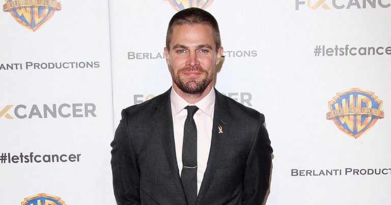 ‘Retired Superhero’ Stephen Amell Reveals He Battled Coronavirus