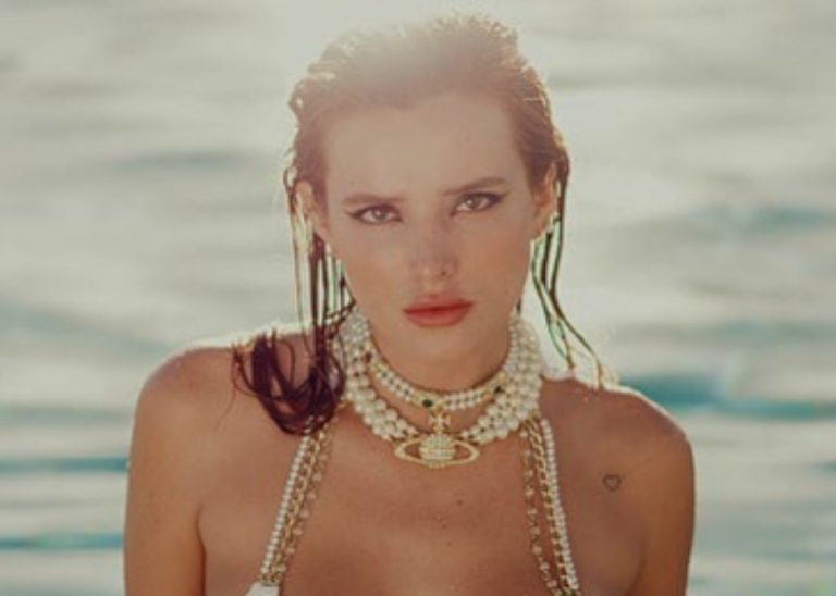 Bella Thorne Wears A Beach Bunny Two-Piece Bathing Suit And Gets Over One Million Views!