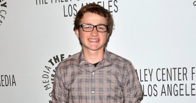 Two and a Half Men's Angus T. Jones Spotted for 1st Time in Years