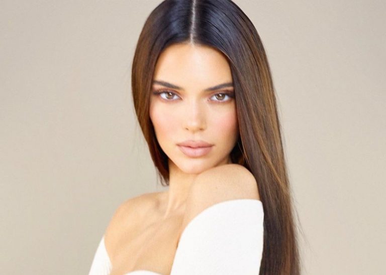 Kendall Jenner Shows Off Her Beach Body In Two Piece Bathing Suit — Check Out The Photos!