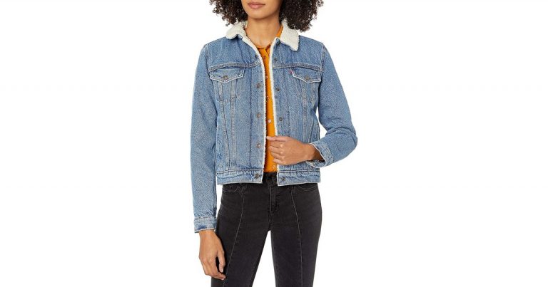 This Levi’s Sherpa Jacket Is an Undeniable Wardrobe Staple