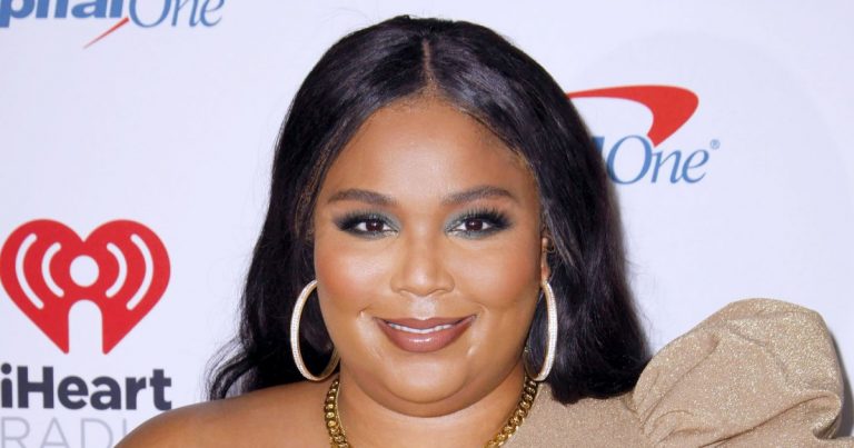 Lizzo Trying to Take Off Her Nipple Pastie Is All of Us: Watch