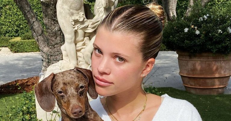 Sofia Richie Stuns in a $40 Cream Set by PrettyLittleThing