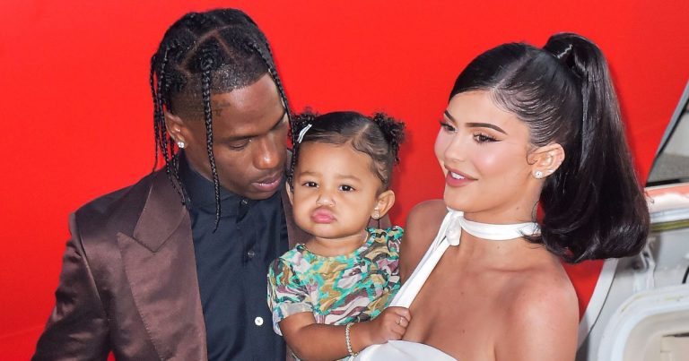 Kylie Jenner and Travis Scott Are Doing ‘Amazingly’ at Coparenting Stormi