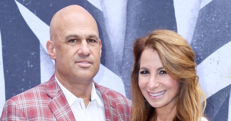 Jill Zarin Addresses Fan Speculation That She's Married to BF Gary Brody