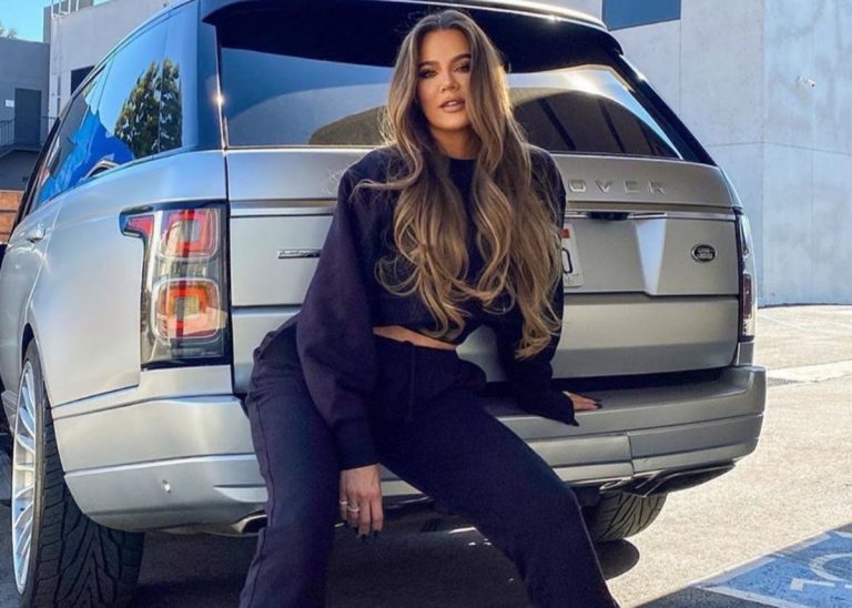 Khloe Kardashian Shows Off Long Blonde Tresses While Wearing Boyfriend Sweatpants