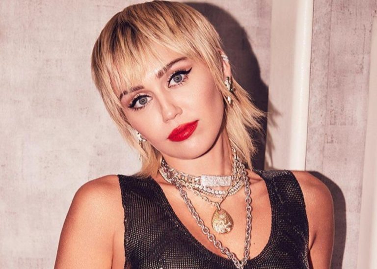 Miley Cyrus Stuns In Saint Laurent