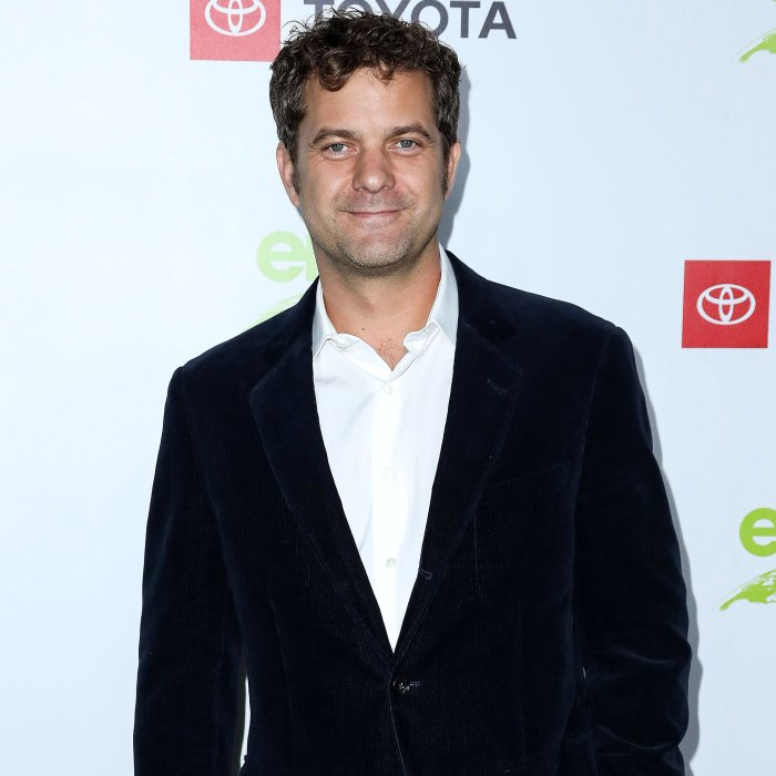 Joshua Jackson Surprises Fan Wearing His Mighty Ducks Jersey