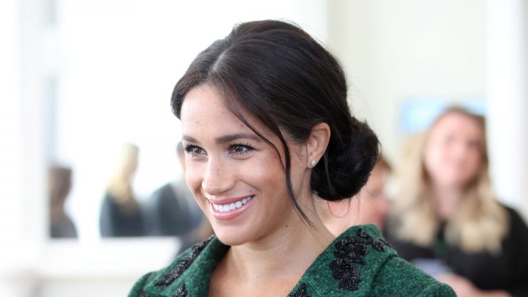 Meghan Markle Reportedly Wants To Delay Lawsuit Against U.K. Press – Here’s Why!