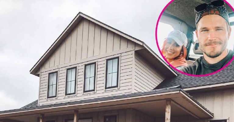 Pregnant Chelsea Houska, Cole DeBoer Building Farmhouse Ahead of 4th Child