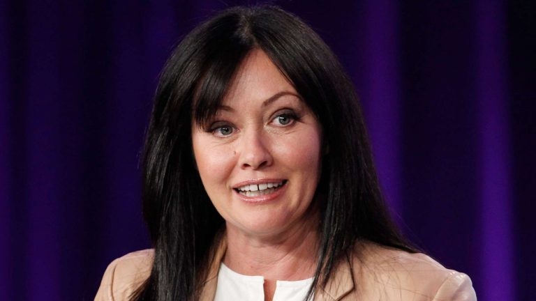 Shannen Doherty Gives Her Opinion On Charmed Feud Between Old And New Cast