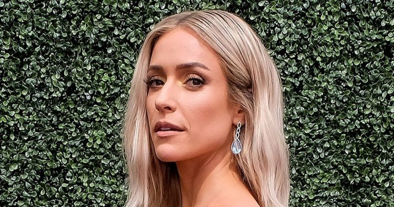 Kristin Cavallari Says 2020 ‘Put Everything Into Perspective’ Amid Divorce