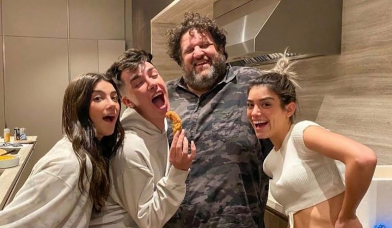 Charli, Dixie and James Charles Reunite With Chef After Controversy