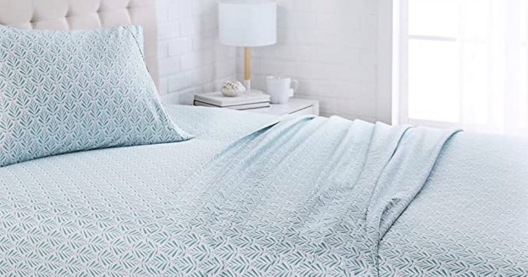 These Bestselling Microfiber Sheets Are on Sale for Just $10 at Amazon