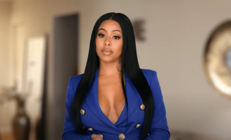 Alexis Skyy Receives Backlash While She’s Thirst-Trapping From A Hospital Bed – See The Clip