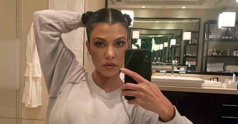 The Sneakers in Kourtney Kardashian’s Selfie Are Secretly Slaying on Amazon