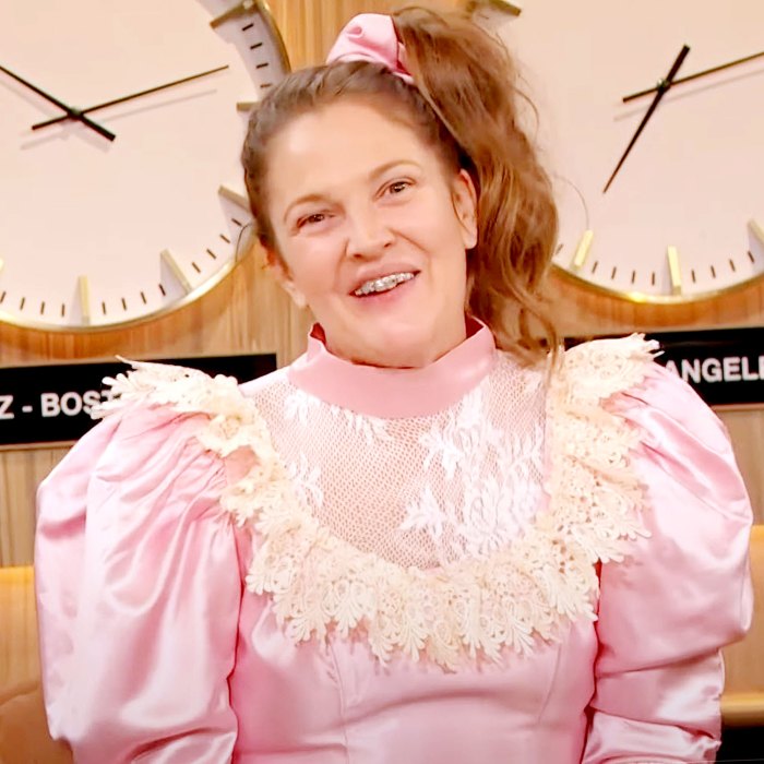 Drew Barrymore Revisits Never Been Kissed Josie Grossie