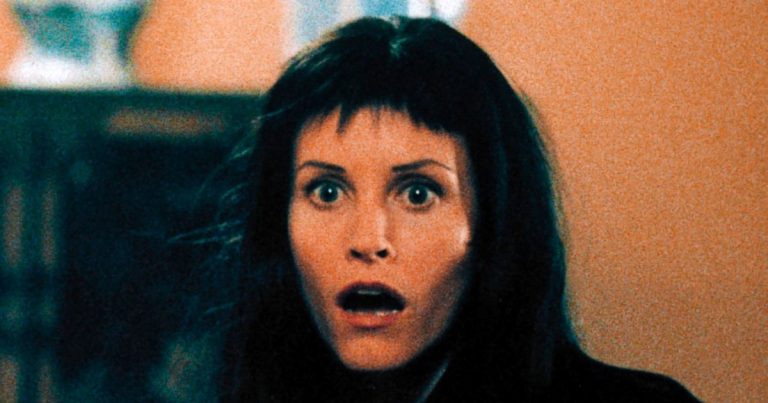 Courteney Cox Recreates 'Scream' Bangs in a Hilarious Halloween Costume