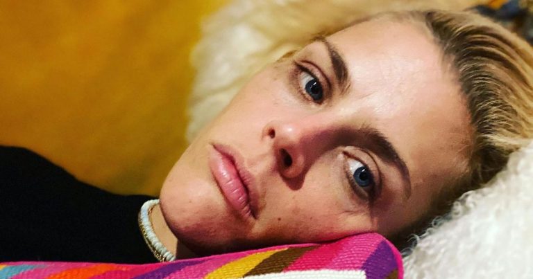 Busy Philipps Matches Her Mani to the Most Epic Cross-Stitch Pillow