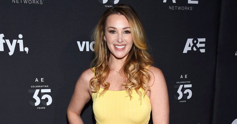 Bachelor's Jamie Otis Gets Real About Postpartum Hair Loss: I Am 'Balding'