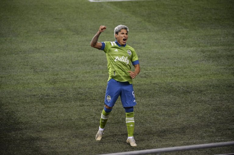 Seattle Sounders Make a Sensational Last-Second Comeback to Eliminate Minnesota United, 3-2