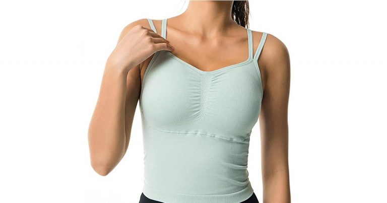 Prep for Your New Year’s Fitness Goals With This Sporty Bra Top