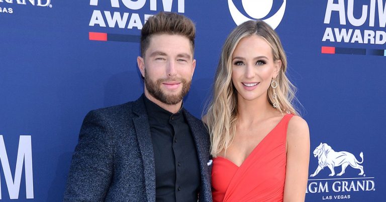 'Bachelor' Baby! Pregnant Lauren Bushnell, Chris Lane Expecting 1st Child