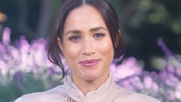 Meghan Markle Delivers Powerful Speech Amid Her Surprise ‘CNN Heroes’ Appearance!