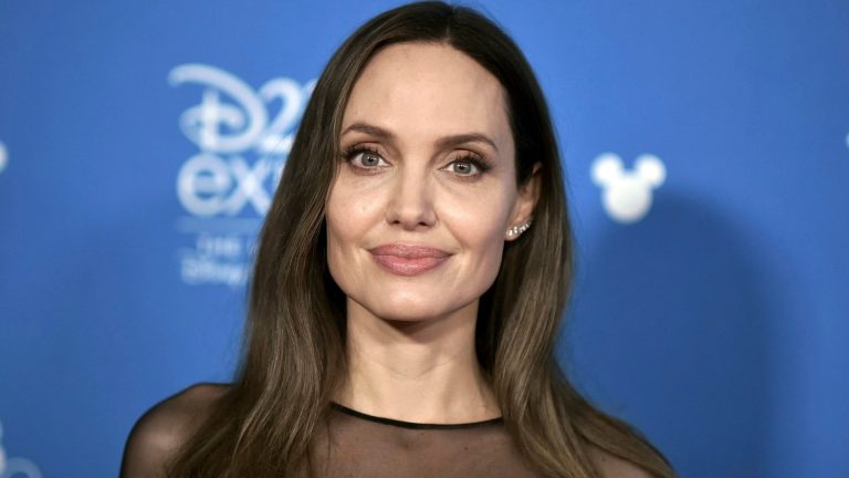 Angelina Jolie Says Her Children Would Never Even Let Her ‘Touch’ Their Phones!