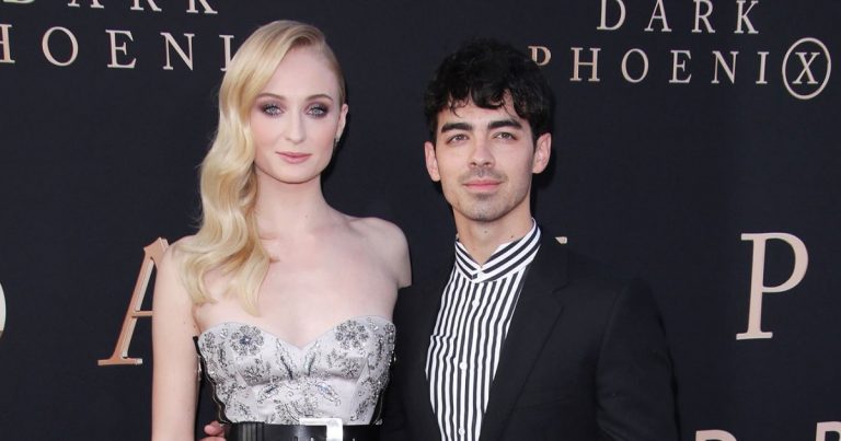 Sophie Turner Flaunts Her Bare Baby Bump in Pregnancy Throwback Photo