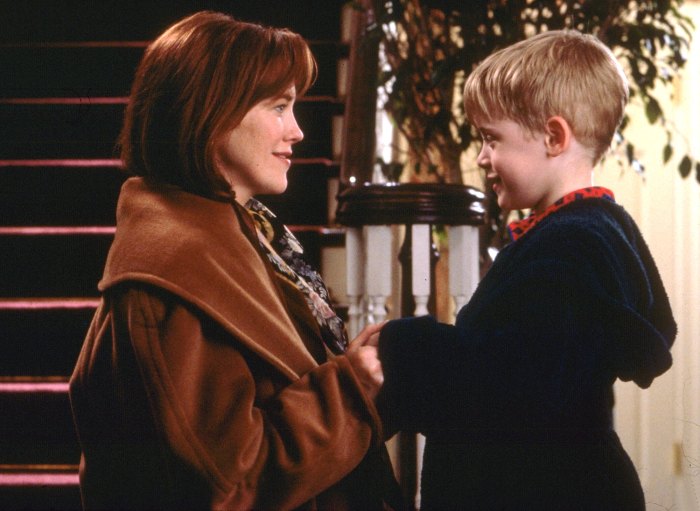 Catherine O'Hara Recreates Iconic Home Alone Scene in Viral Video 1