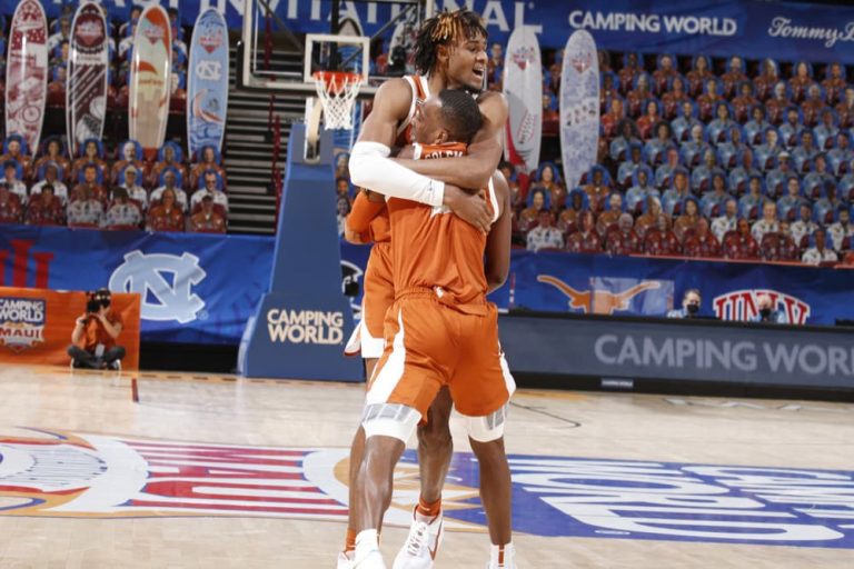 Texas Longhorns Win Their 1st Maui Invitational, Matt Coleman Takes Down Tar Heels, 69-67