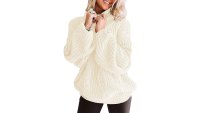 Yuoioyu Chunky Cable Knit Oversized Turtleneck Sweater