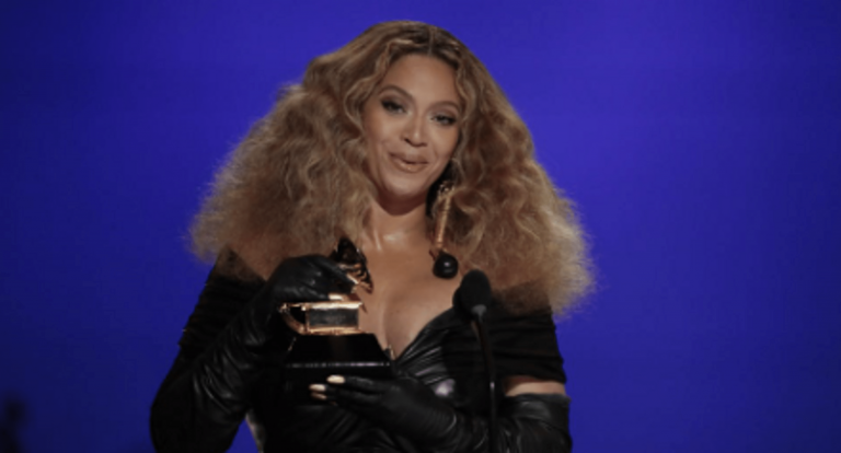 Renaissance album, Beyoncé broadcasts new album