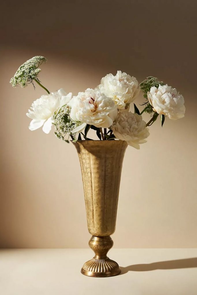 gold vase