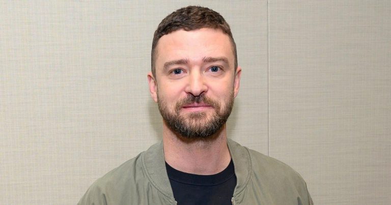 LOL! Justin Timberlake Apologizes for Viral Dance Fail, Blames His Feet