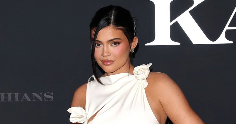 Kylie Jenner Reveals She Is Experiencing 'Tons' of 'Pain' 4 Months Postpartum