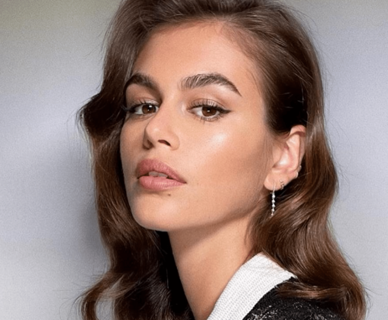 Model Kaia Gerber cast in ‘Mrs. American Pie’