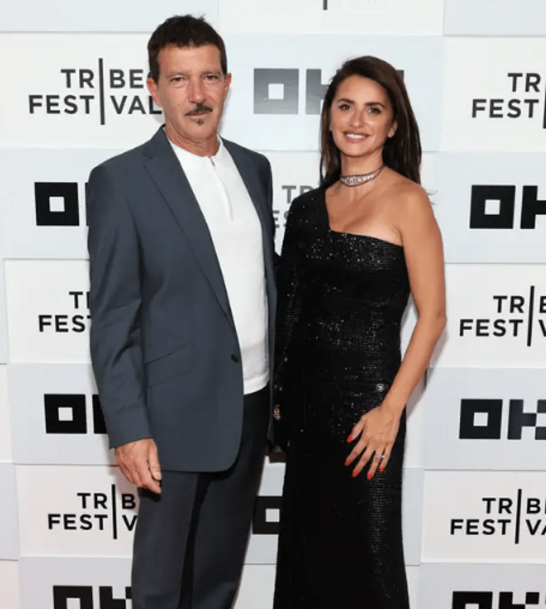 Penelope Cruz and Antonio Banderas on the Tribeca 2022 red carpet