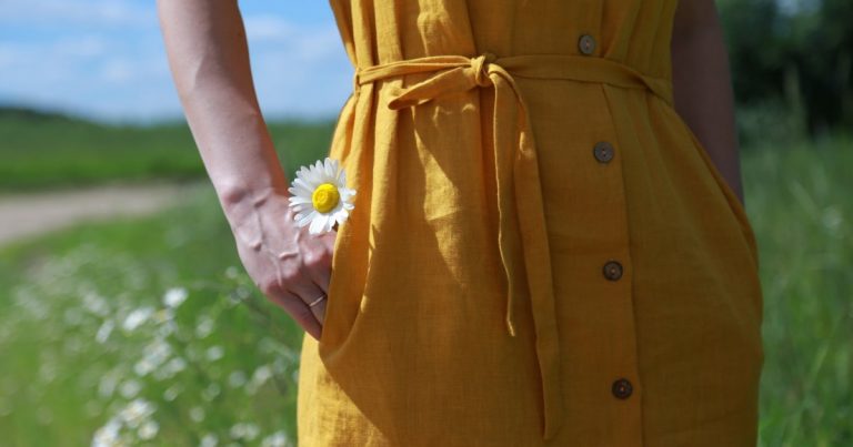 17 Summer Dresses That Are Equipped With Convenient Pockets