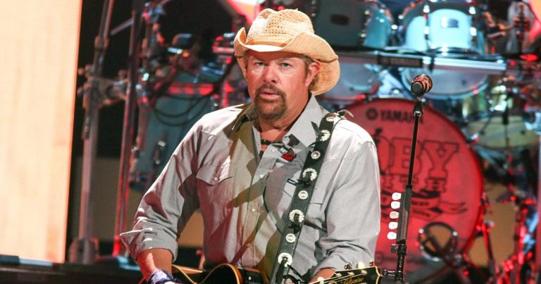 Toby Keith Reveals Stomach Cancer Battle, Will Take Time to Recover