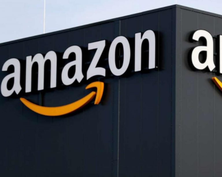 Following the coalition effort, Amazon will increase the salaries of half a million employees.