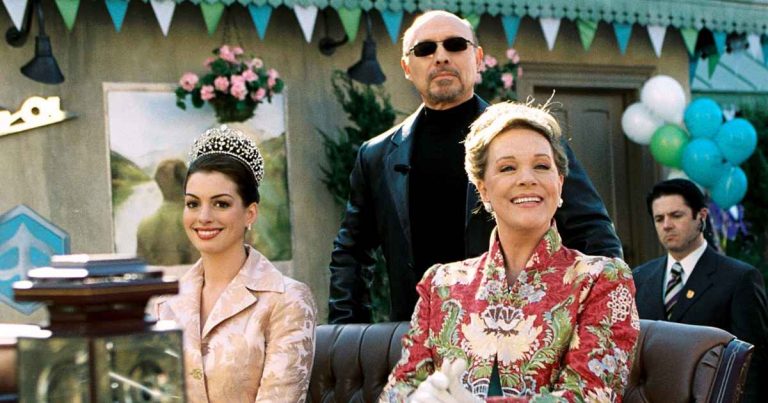 Everything the ‘Princess Diaries’ Cast Has Said About Making a 3rd Film 